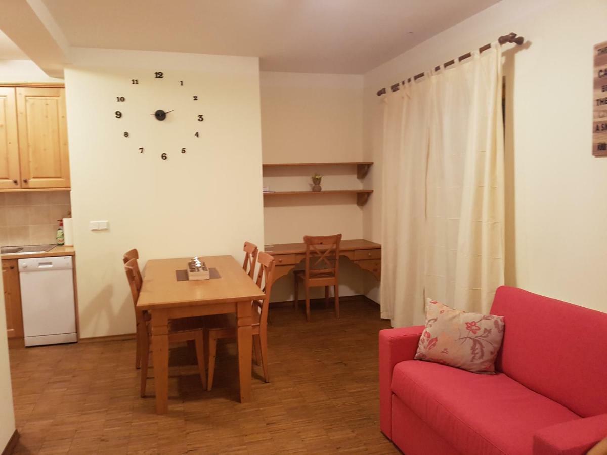 Apartma Lenka ครานสกา โกรา ภายนอก รูปภาพ